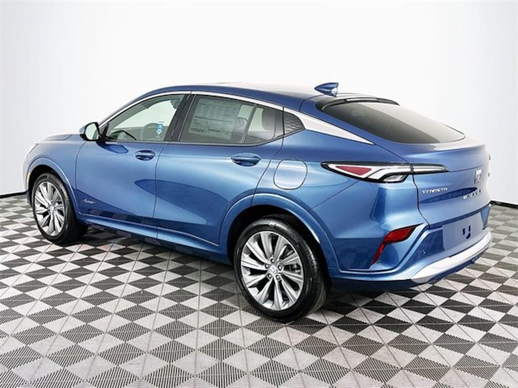 New 2026 Buick Envista Avenir SUV