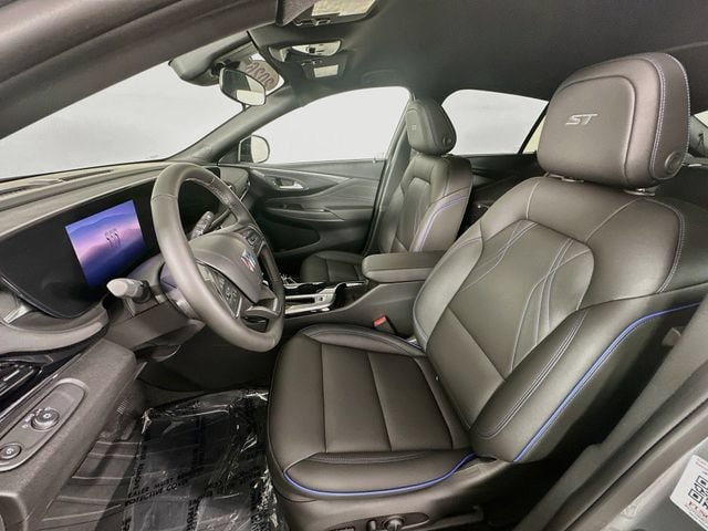 2026 Buick Envista Sport Touring - Photo 8