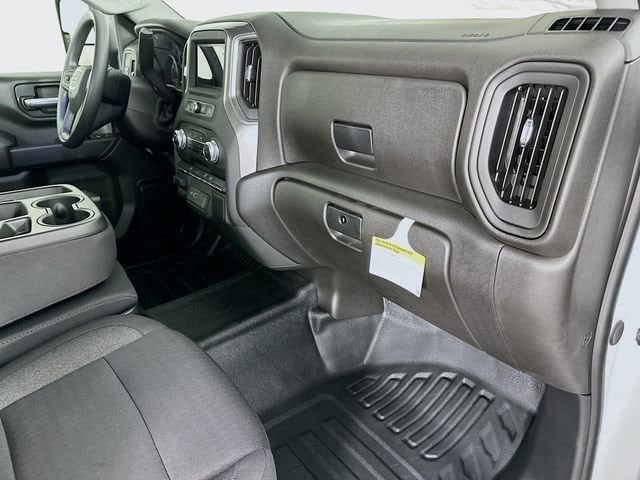 2025 GMC Sierra 2500HD Pro - Photo 14
