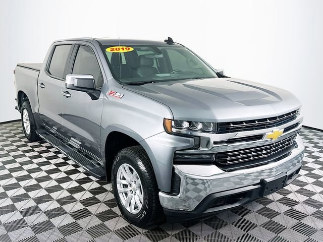 2019 Chevrolet Silverado 1500 LT 4X4 Crew Cab Short Box's photo