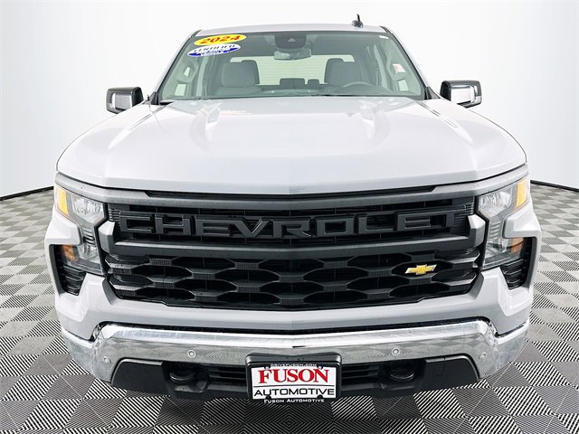 2024 Chevrolet Silverado 1500 photo 2