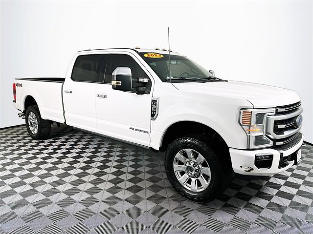 2022 Ford F-350 Super Duty Platinum's photo