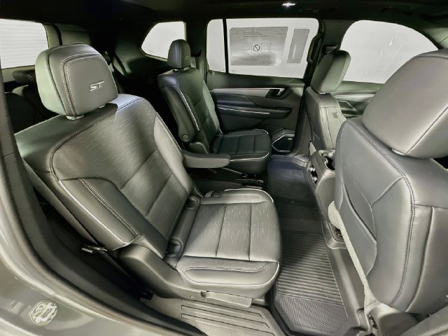 2026 Buick Enclave Sport Touring - Photo 19