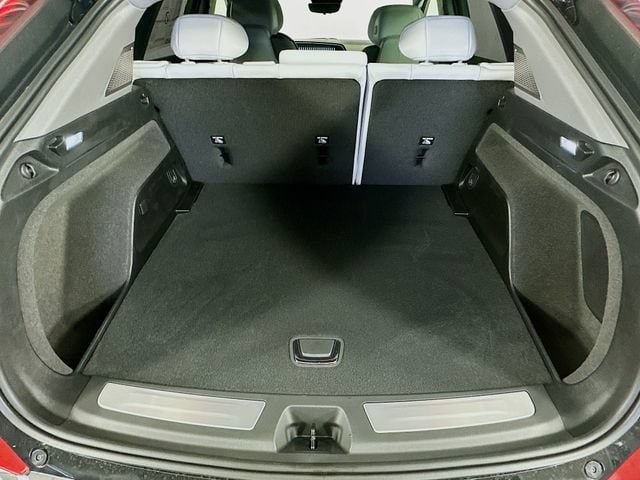 2026 Cadillac OPTIQ Luxury - Photo 16