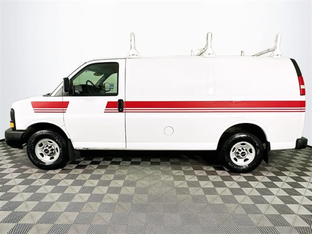 Used 2010 GMC Savana Cargo 3500 Medium Pewter Van Cargo Van