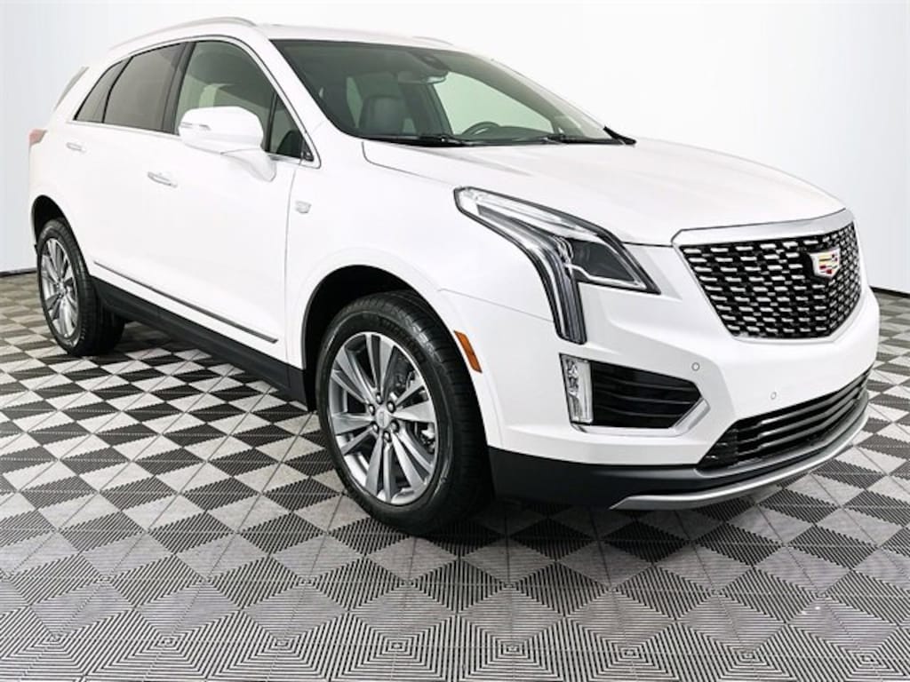 New 2025 CADILLAC XT5 Premium Luxury SUV