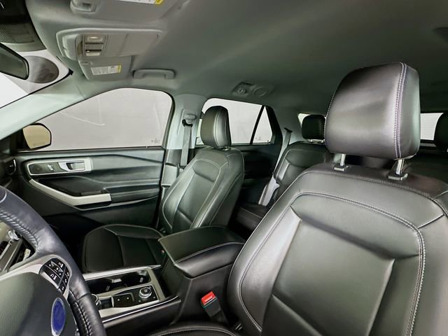 2023 Ford Explorer XLT - Photo 10