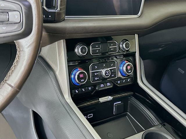 2021 GMC Yukon Denali - Photo 11