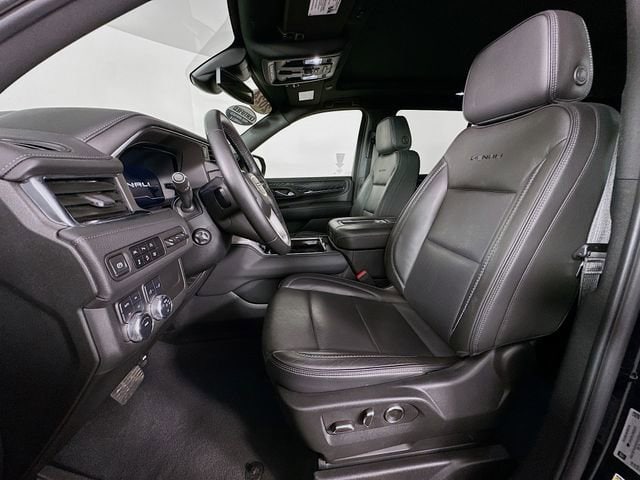2024 GMC Yukon Denali - Photo 8