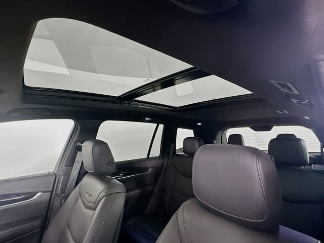 2025 Cadillac XT6 Premium Luxury - Photo 10