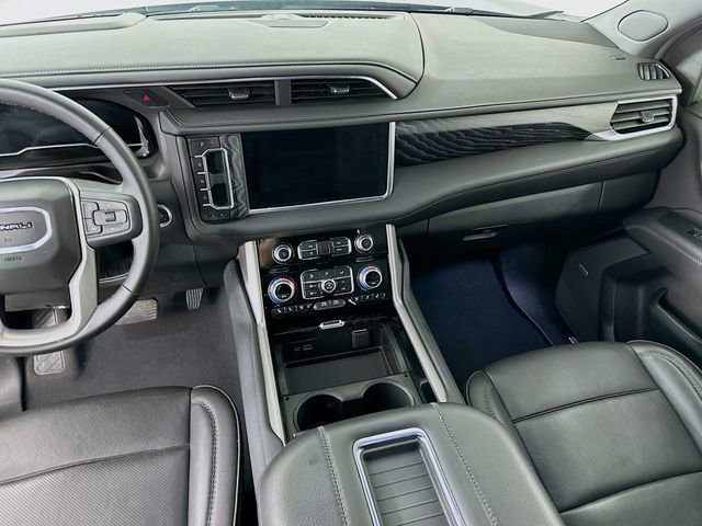 2024 GMC Yukon Denali - Photo 13