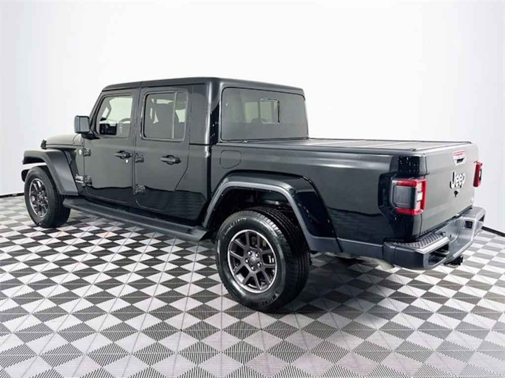 Used 2021 Jeep Gladiator Overland Truck Crew Cab