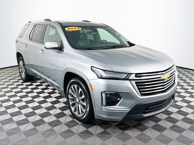2023 Chevrolet Traverse AWD Premier's photo