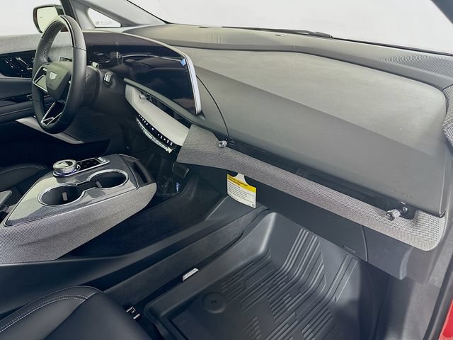 2026 Cadillac OPTIQ Sport - Photo 18