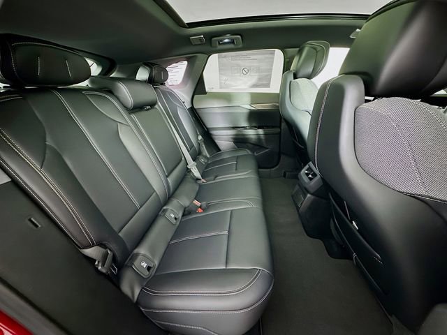 2026 Cadillac OPTIQ Sport - Photo 15