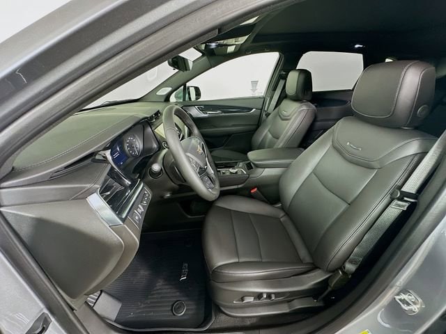 2025 Cadillac XT5 Premium Luxury - Photo 8
