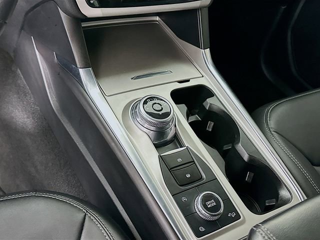 2023 Ford Explorer XLT - Photo 11