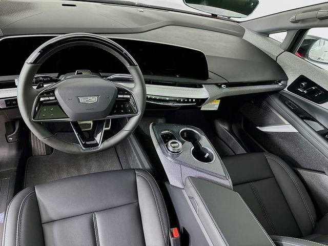 2026 Cadillac OPTIQ Sport - Photo 13