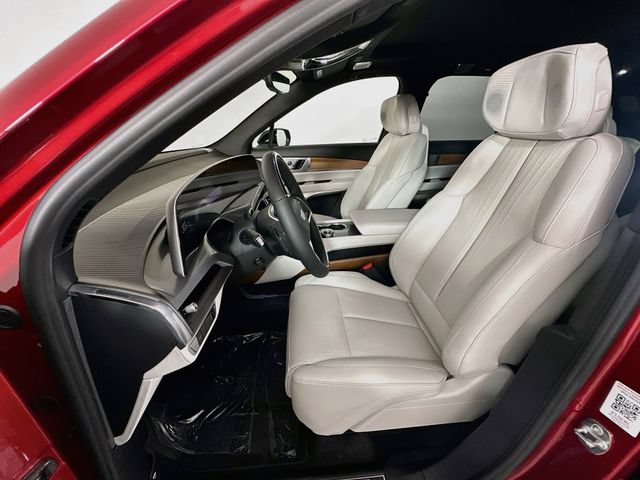 2026 Cadillac VISTIQ Sport - Photo 8