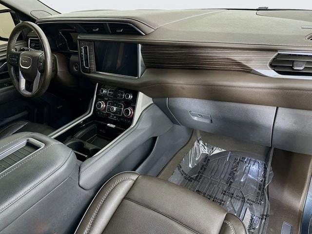 2021 GMC Yukon Denali - Photo 17