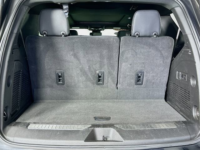 2024 GMC Yukon Denali - Photo 14