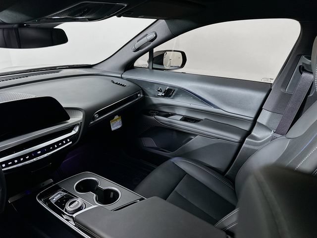 2025 Cadillac LYRIQ Sport 1 - Photo 16