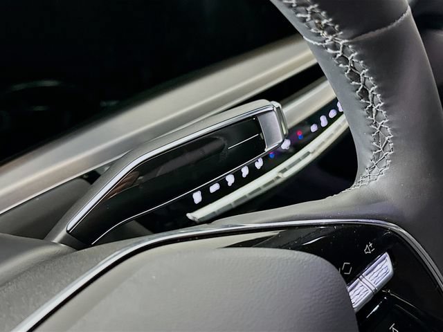 2025 Cadillac LYRIQ Sport 1 - Photo 13