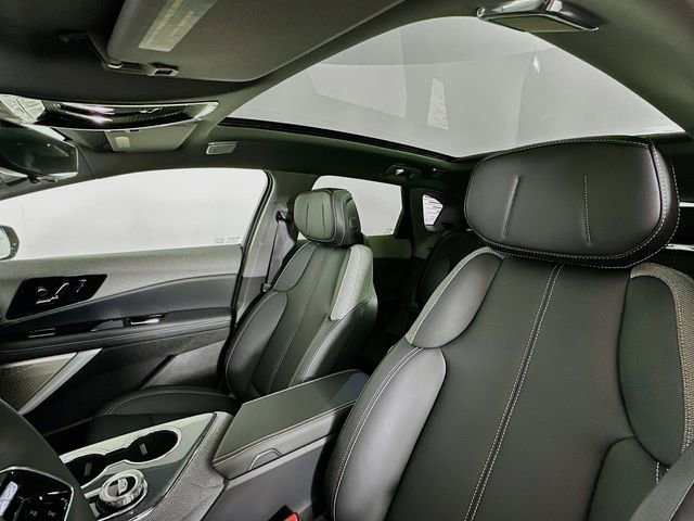 2026 Cadillac OPTIQ Sport - Photo 10