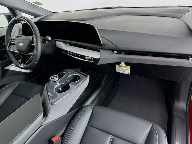 2026 Cadillac OPTIQ Sport - Photo 17