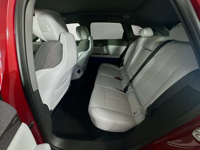 2026 Cadillac OPTIQ Luxury - Photo 13