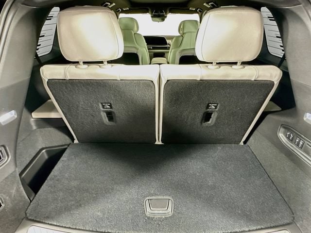 2026 Cadillac VISTIQ Sport - Photo 17