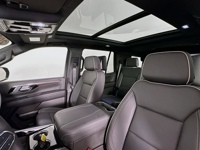 2025 Chevrolet Tahoe Premier - Photo 10