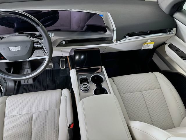 2026 Cadillac VISTIQ Luxury - Photo 13