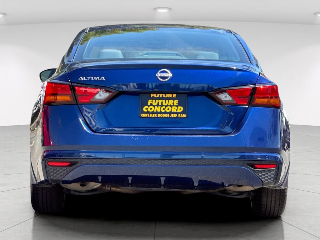 Used 2024 Nissan Altima 2.5 S Sedan