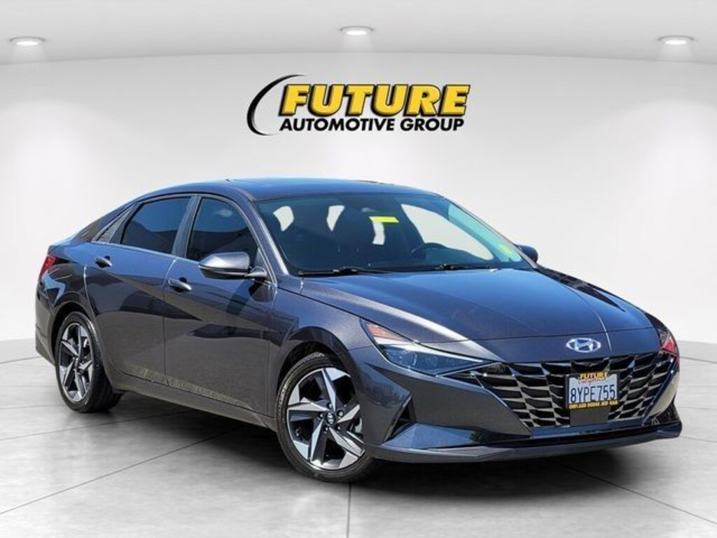 Used 2022 Hyundai Elantra Limited Sedan