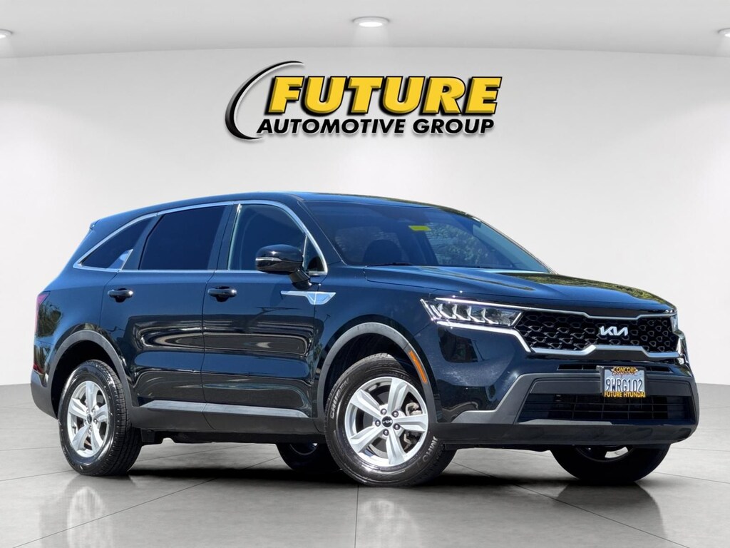 Used 2023 Kia Sorento LX SUV