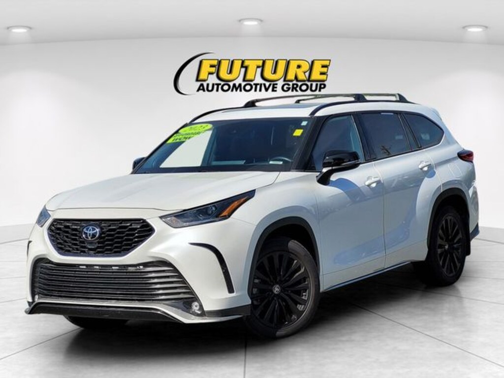 Used 2023 Toyota Highlander XSE SUV