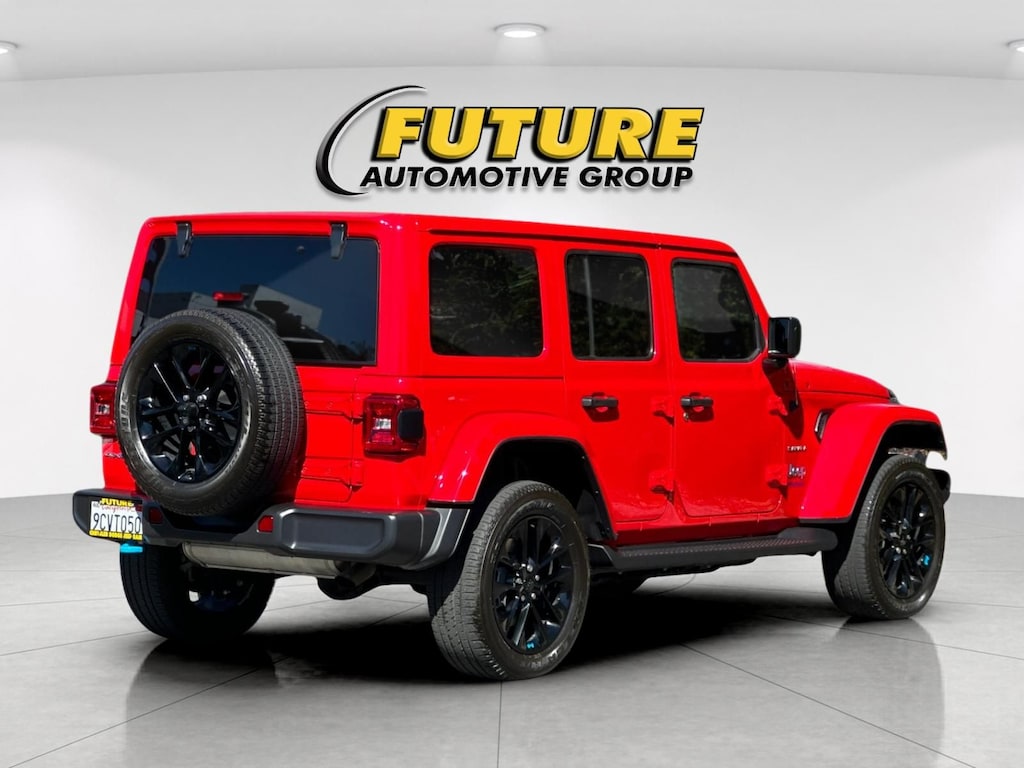Used 2022 Jeep Wrangler Unlimited 4xe Sahara SUV