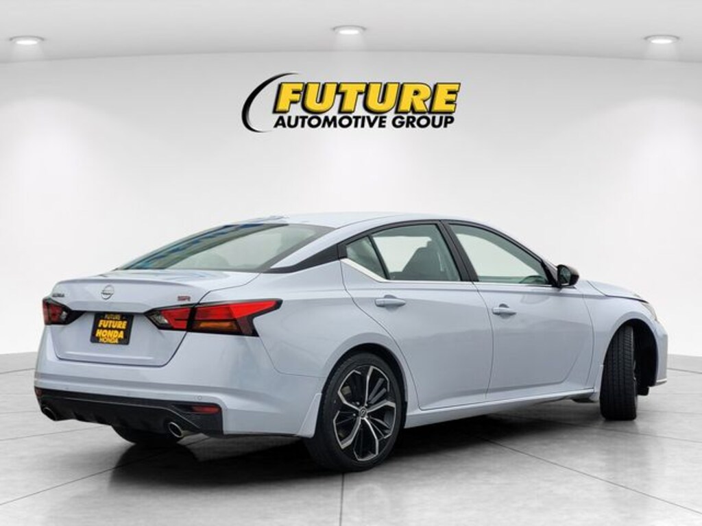 Used 2024 Nissan Altima 2.5 SR Sedan