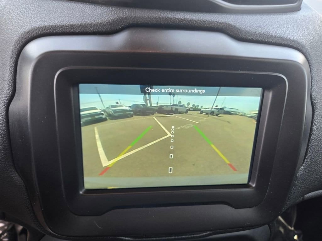 2021 Jeep Renegade Latitude - Photo 17