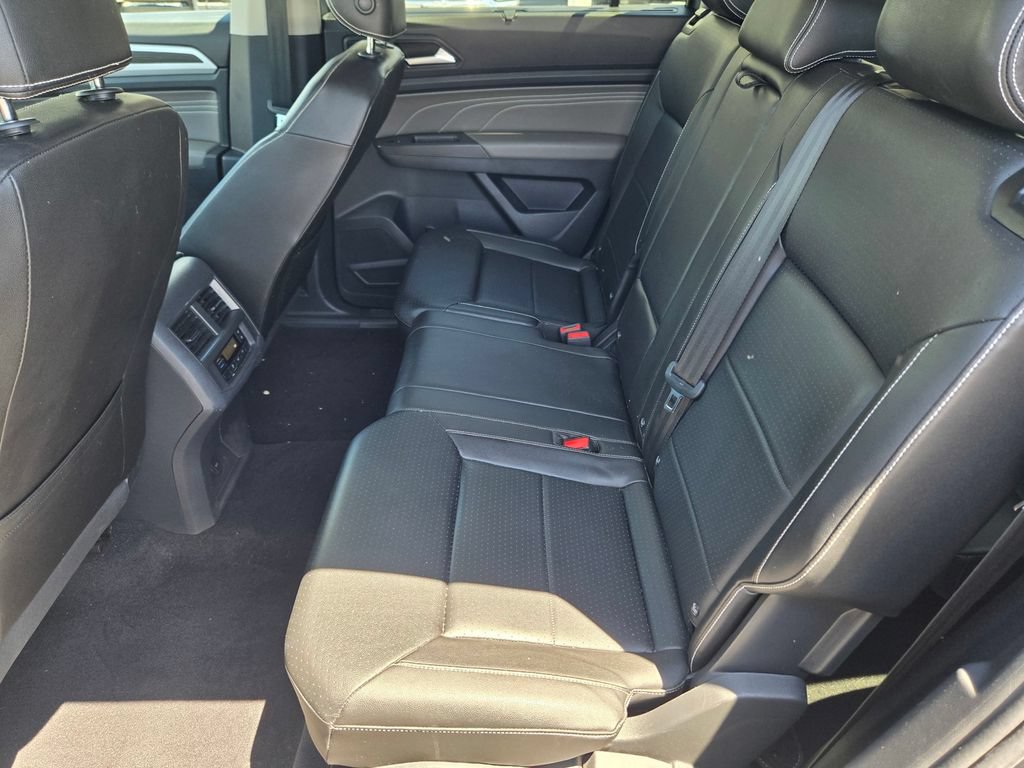 2023 Volkswagen Atlas SE - Photo 10