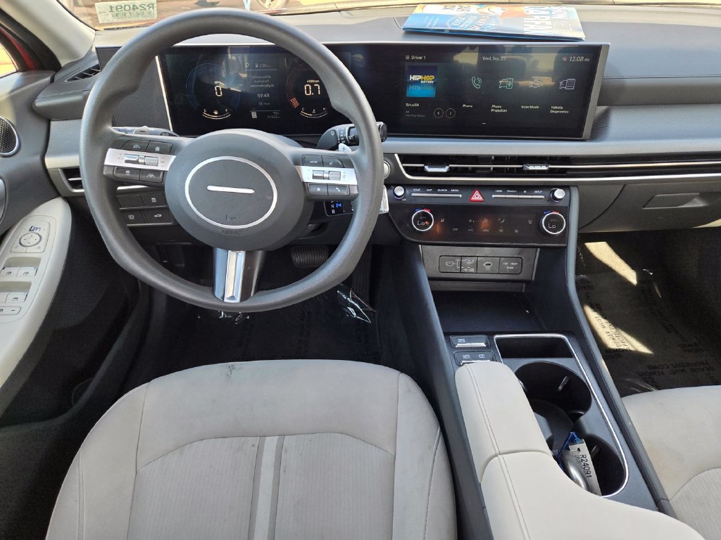 2025 Hyundai Sonata SEL - Photo 12
