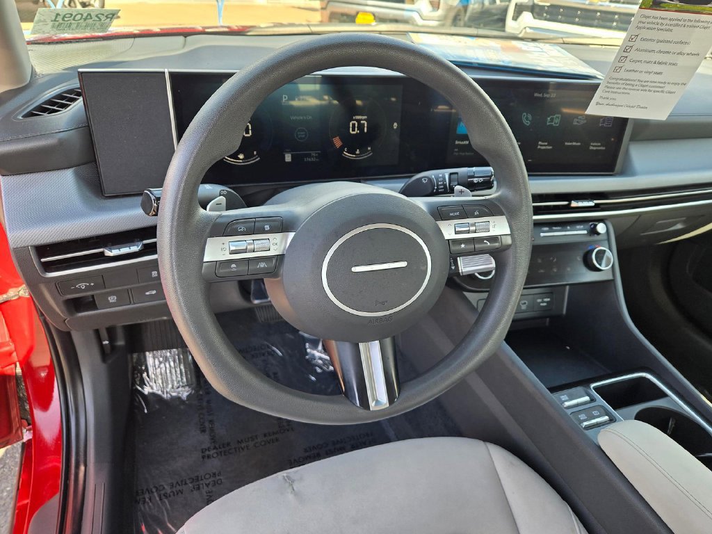 2025 Hyundai Sonata SEL - Photo 9