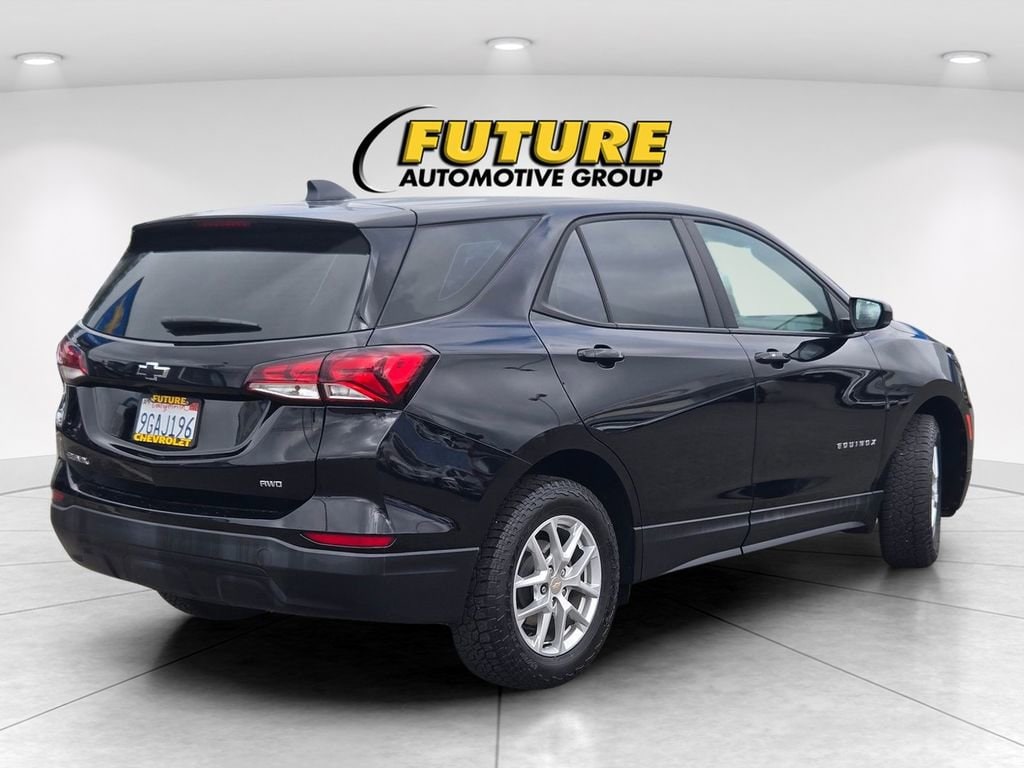 Used 2023 Chevrolet Equinox LS SUV