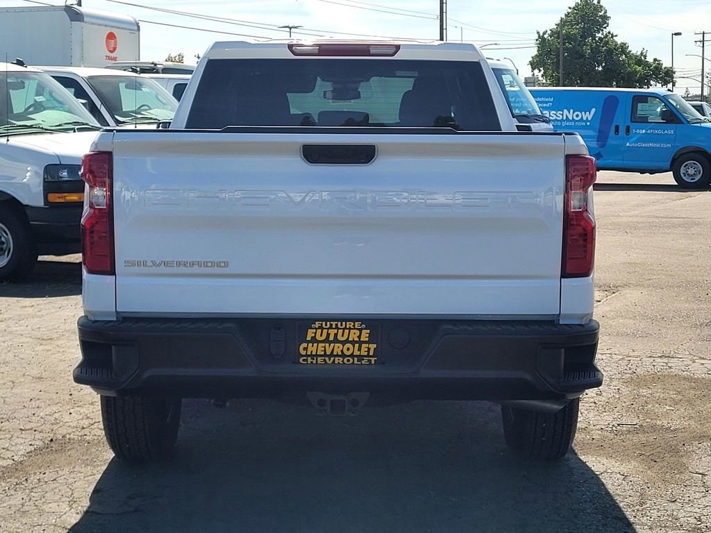 2026 Chevrolet Silverado 1500 WT photo 5