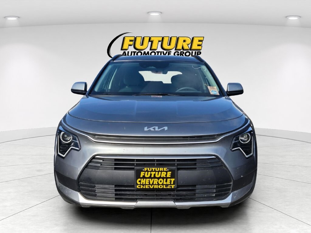 Used 2025 Kia Niro LX