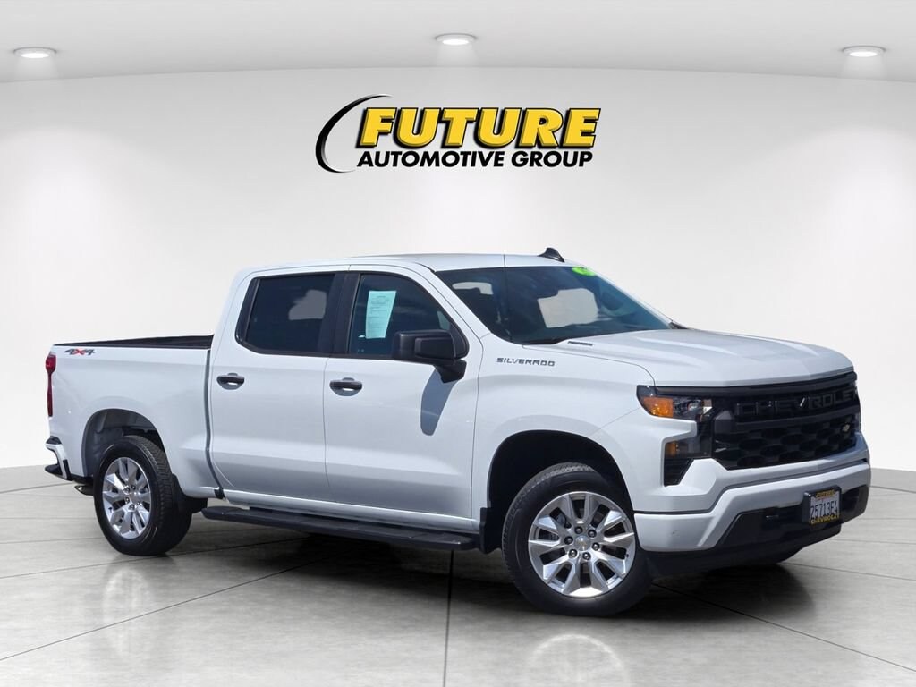 Used 2025 Chevrolet Silverado 1500 Custom Truck