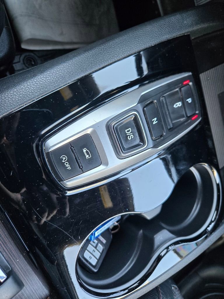 2022 Honda Pilot Black Edition - Photo 14