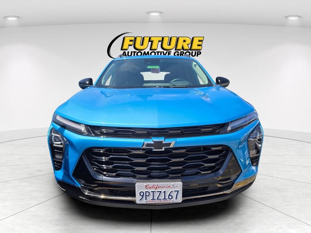 Used 2025 Chevrolet Trax Activ SUV