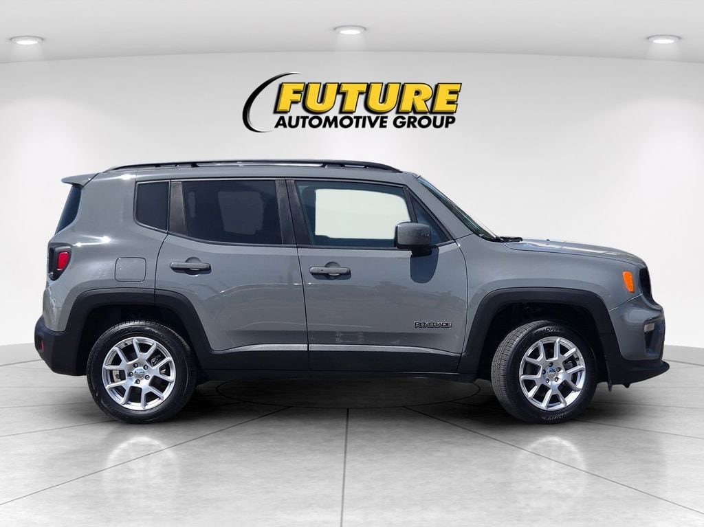 2021 Jeep Renegade Latitude - Photo 3